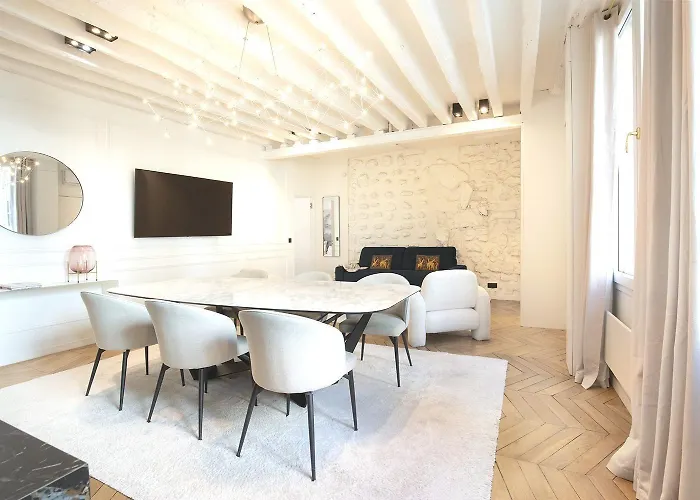 Pick A Flat's In Le Marais - Rue Des Gravilliers * Paris